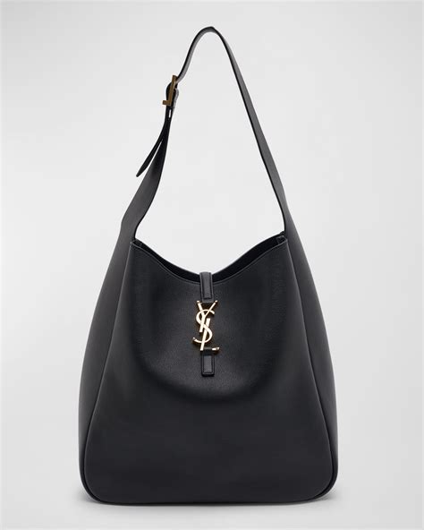 SAINT LAURENT Le 5 à 7 large leather shoulder bag .